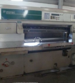Máy cắt giấy ITOH K137 