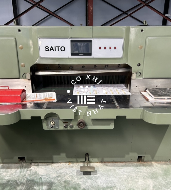MÁY CẮT GIẤY SAITO 102cm