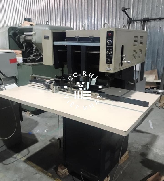 MÁY KHOAN LỖ GIẤY UCHIDA 2 ĐẦU